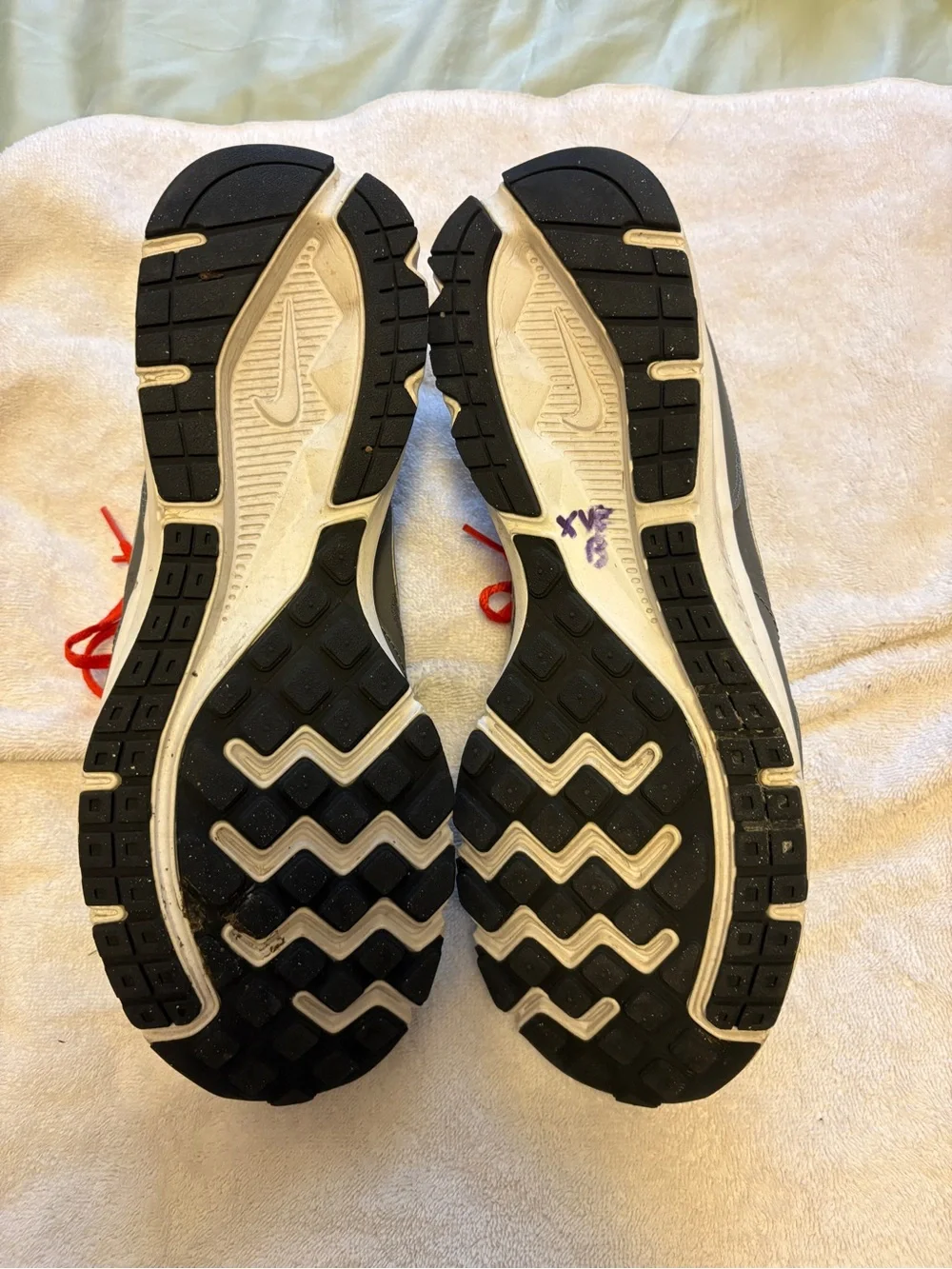N/A nike downshifter